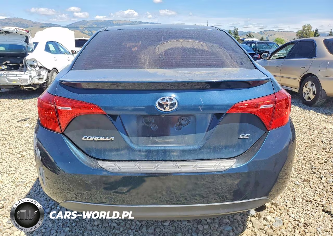 2018 Toyota Corolla Se VIN:5YFBURHE7JP826854 - 6