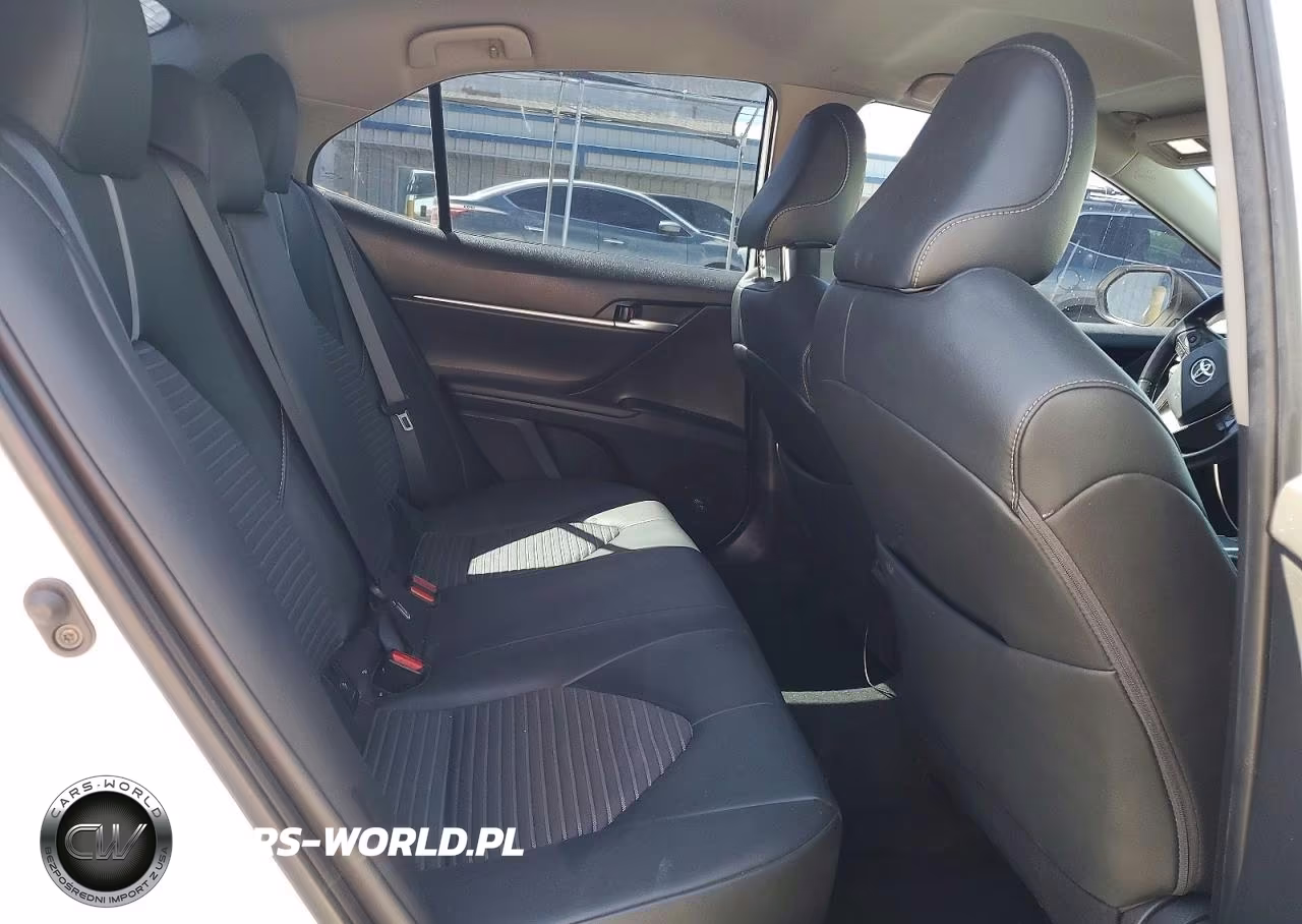 2019 Toyota Camry Se VIN:4T1B11HKXKU268840 - 10