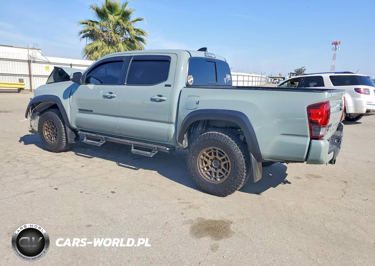 2022 Toyota Tacoma Sr5 V6 VIN:3TYCZ5AN2NT092795 - 2
