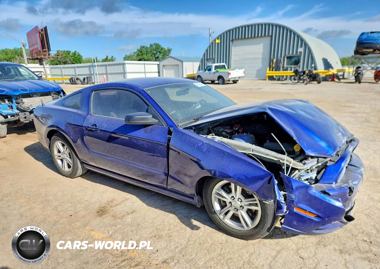 2014 Ford Mustang VIN:1ZVBP8AM6E5229228 - 4