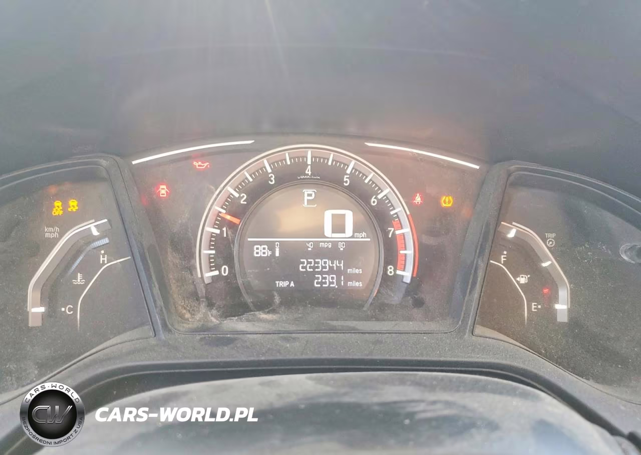 2018 Honda Civic Lx VIN:2HGFC2F59JH541188 - 9