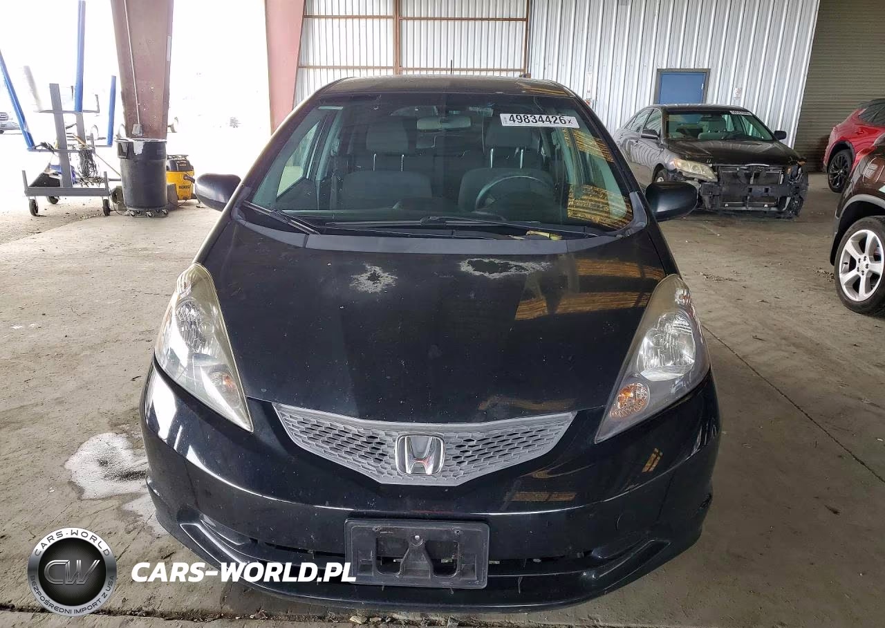 2011 Honda Fit VIN:JHMGE8H38BC010630 - 5