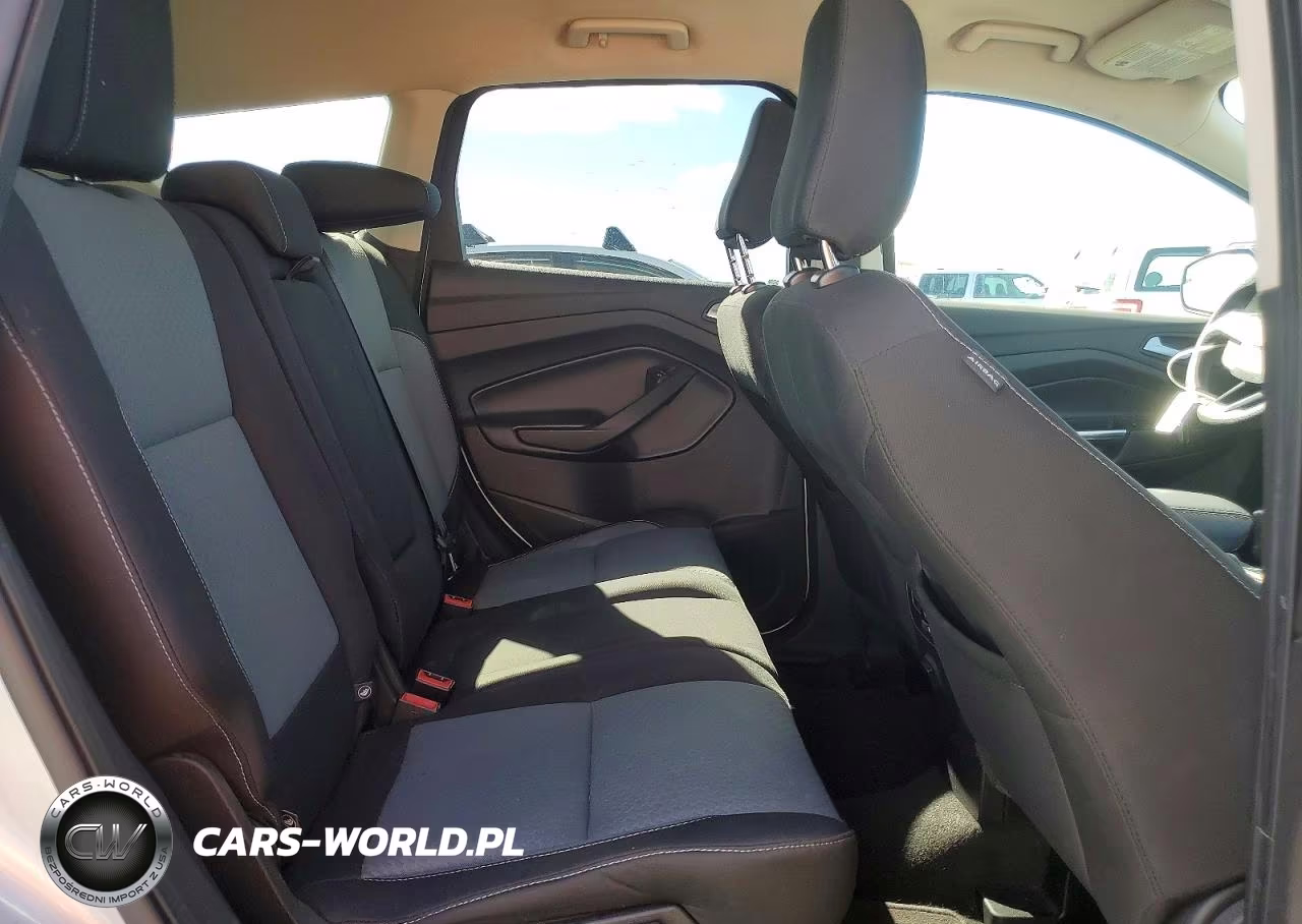2019 Ford Escape Se VIN:1FMCU0GD9KUC54811 - 10