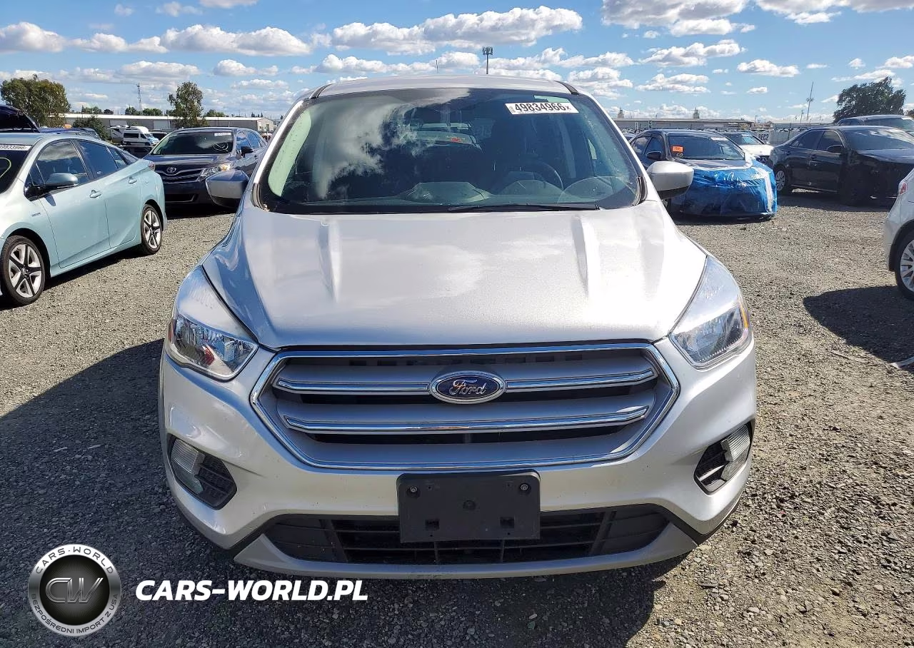 2019 Ford Escape Se VIN:1FMCU0GD9KUC54811 - 5