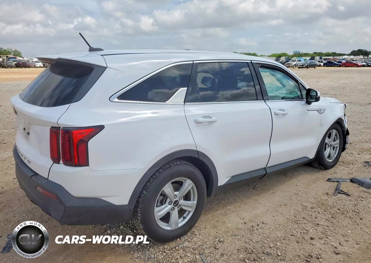 2021 Kia Sorento Lx VIN:5XYRG4LC0MG019857 - 3