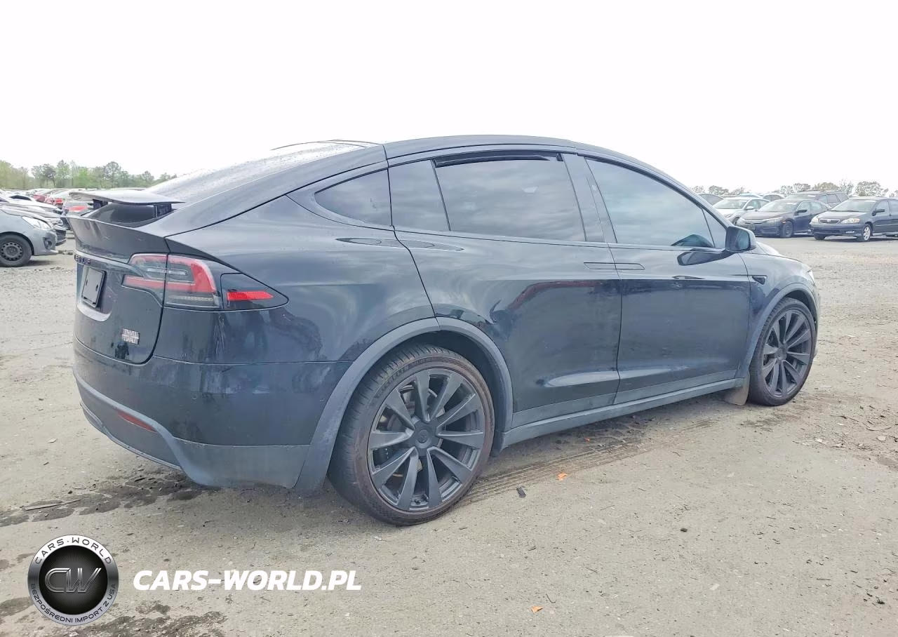 2022 Tesla Model X VIN:7SAXCBE68NF354911 - 3