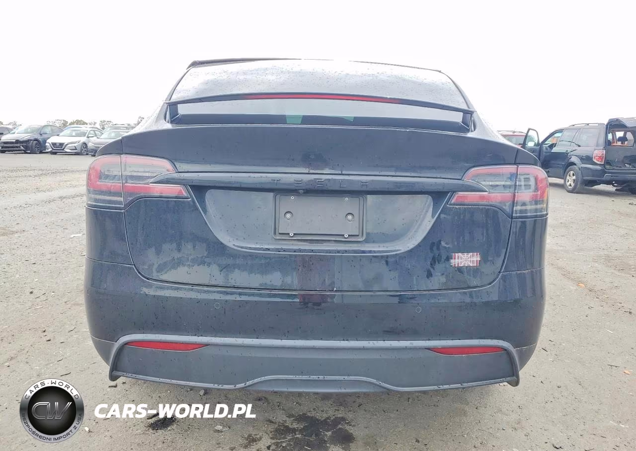 2022 Tesla Model X VIN:7SAXCBE68NF354911 - 6