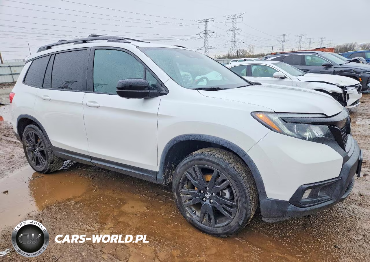 2019 Honda Passport Sport VIN:5FNYF8H21KB028061 - 4