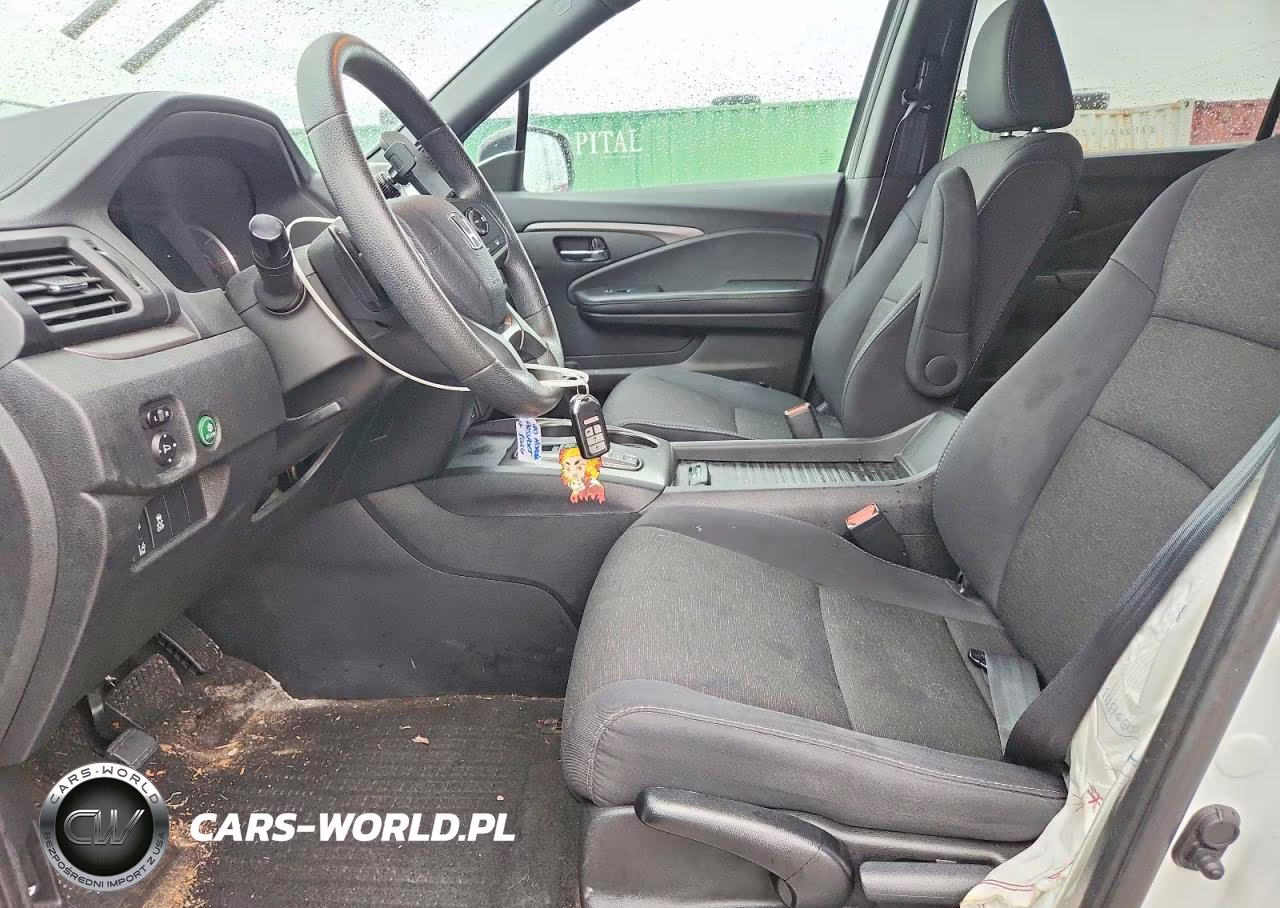 2019 Honda Passport Sport VIN:5FNYF8H21KB028061 - 7