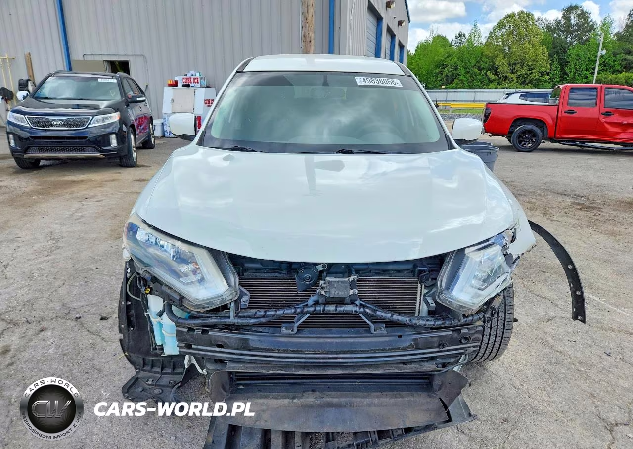 2018 Nissan Rogue S VIN:5N1AT2MT3JC713692 - 5