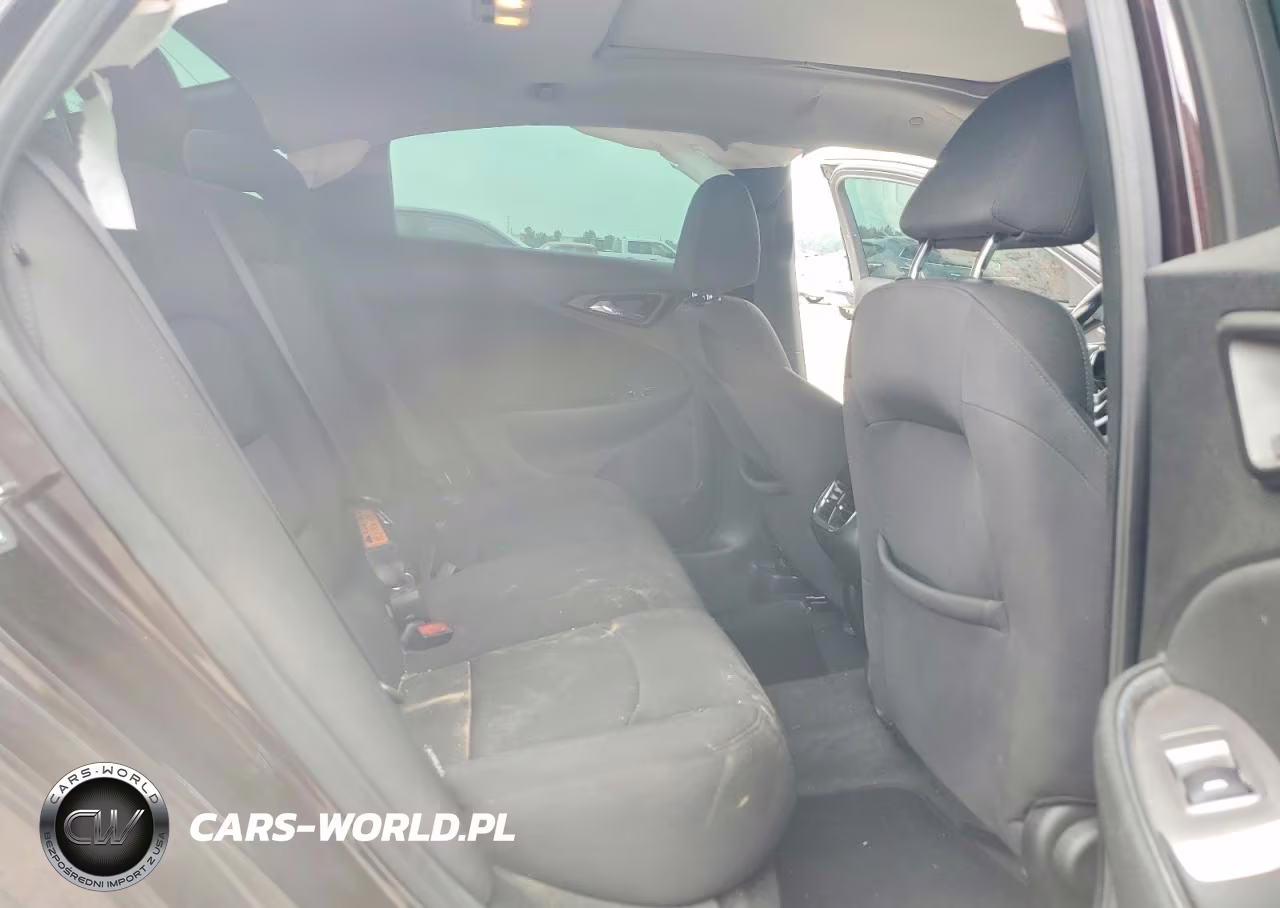 2020 Chevrolet Malibu Lt VIN:1G1ZD5ST5LF067798 - 10