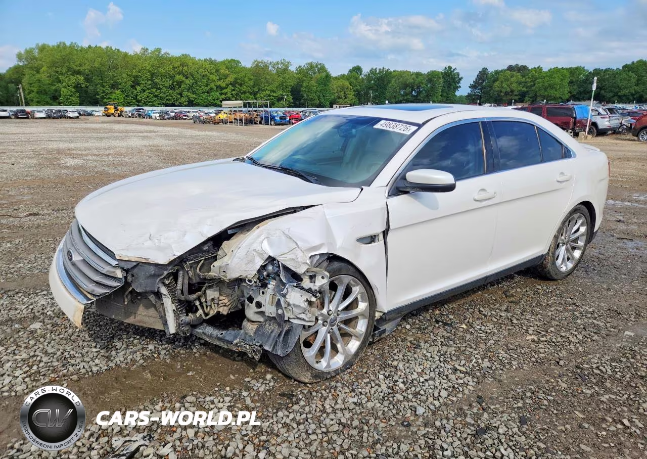 2014 Ford Taurus