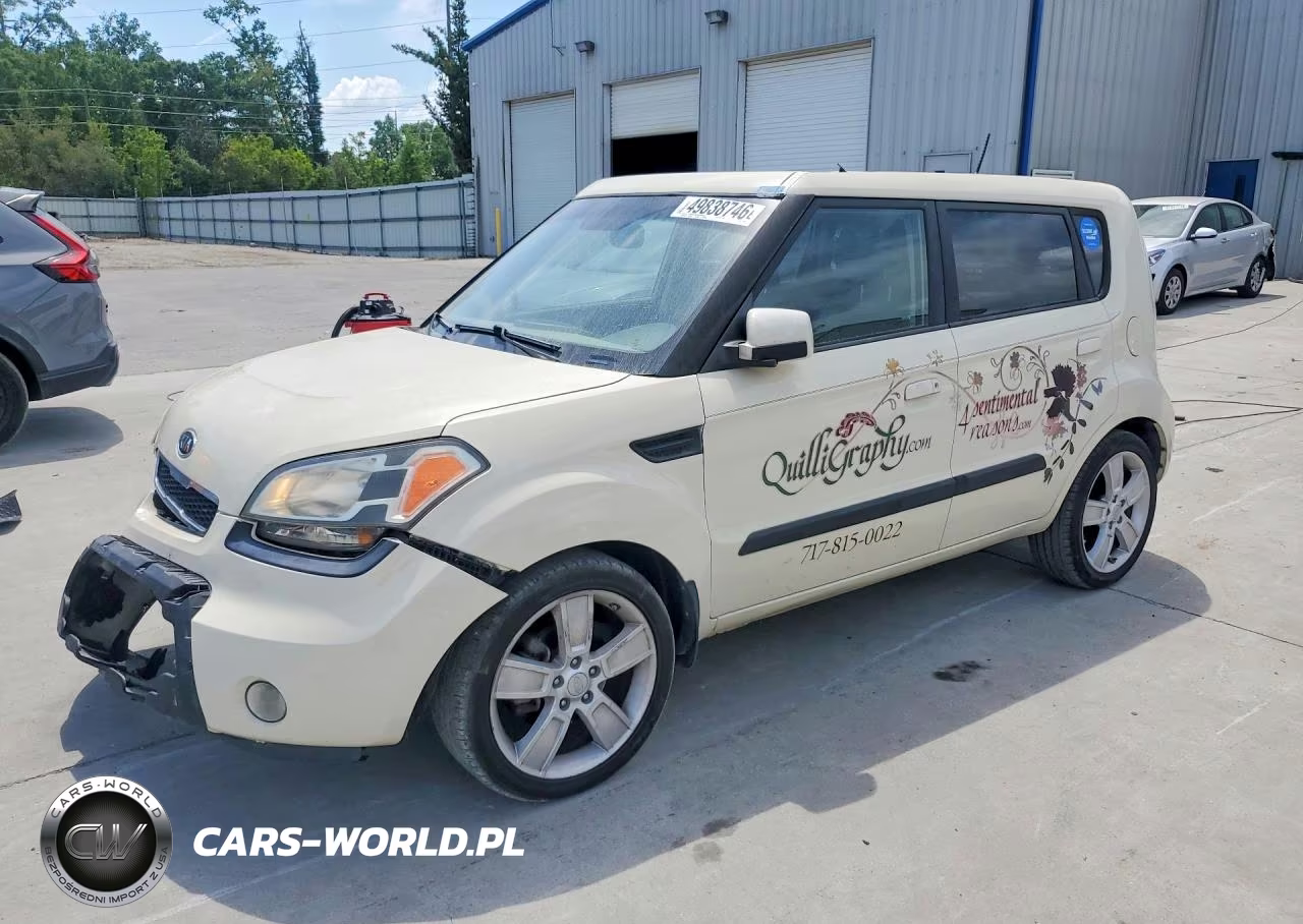 2010 Kia Soul +