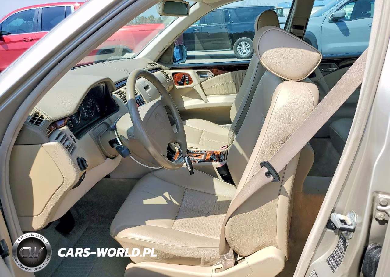 1999 Mercedes-Benz E 320 VIN:WDBJF65H0XA932237 - 7