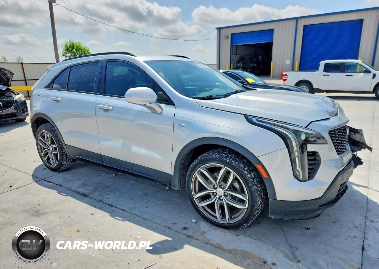 2019 Cadillac Xt4 Sport VIN:1GYFZER49KF119548 - 4