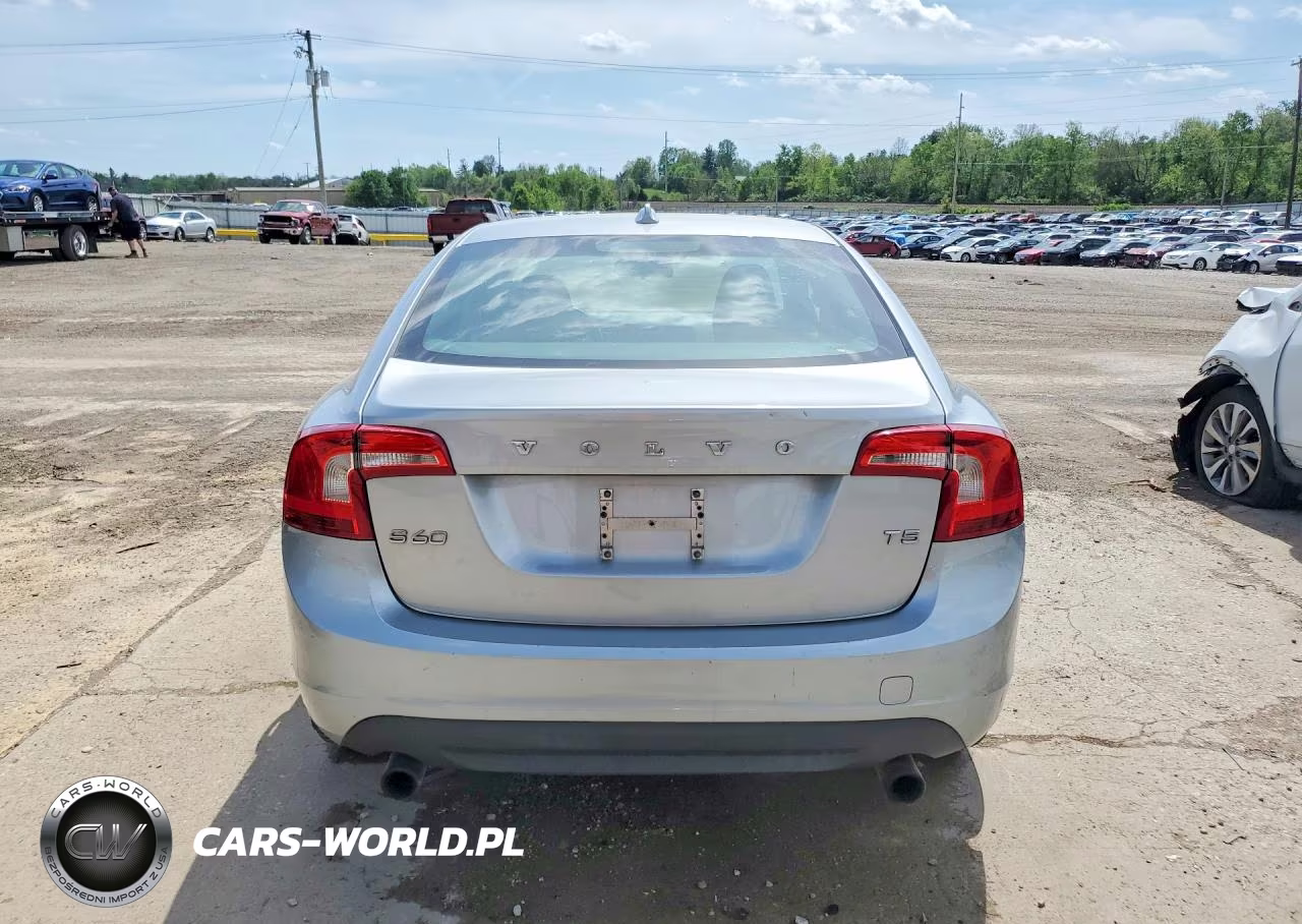 2013 Volvo S60 T5 VIN:YV1612FS1D1228806 - 6