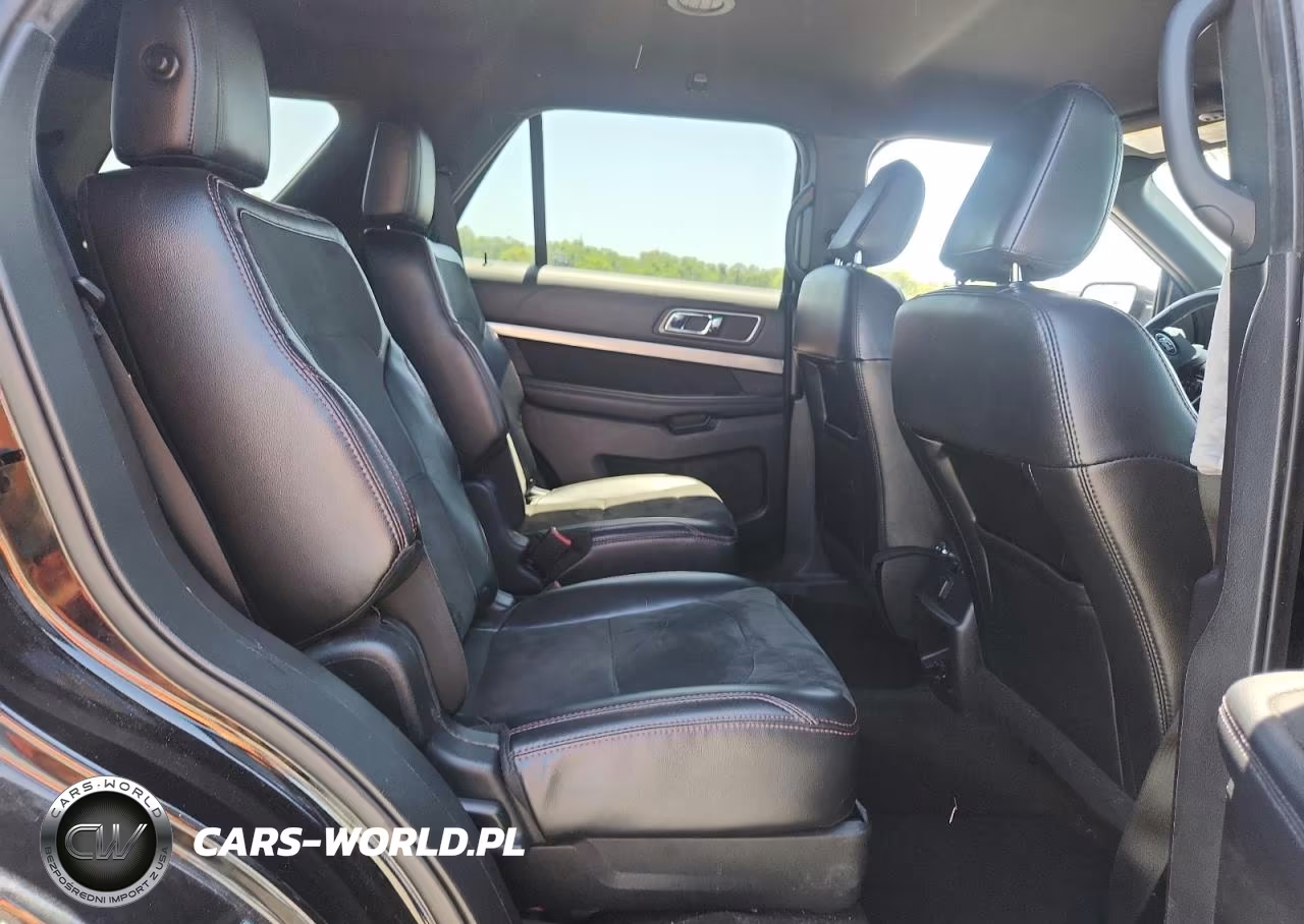 2018 Ford Explorer Xlt VIN:1FM5K7D86JGB27185 - 11
