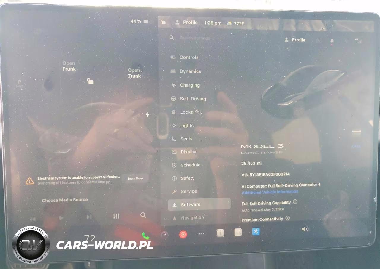2025 Tesla Model 3 VIN:5YJ3E1EA6SF880714 - 9