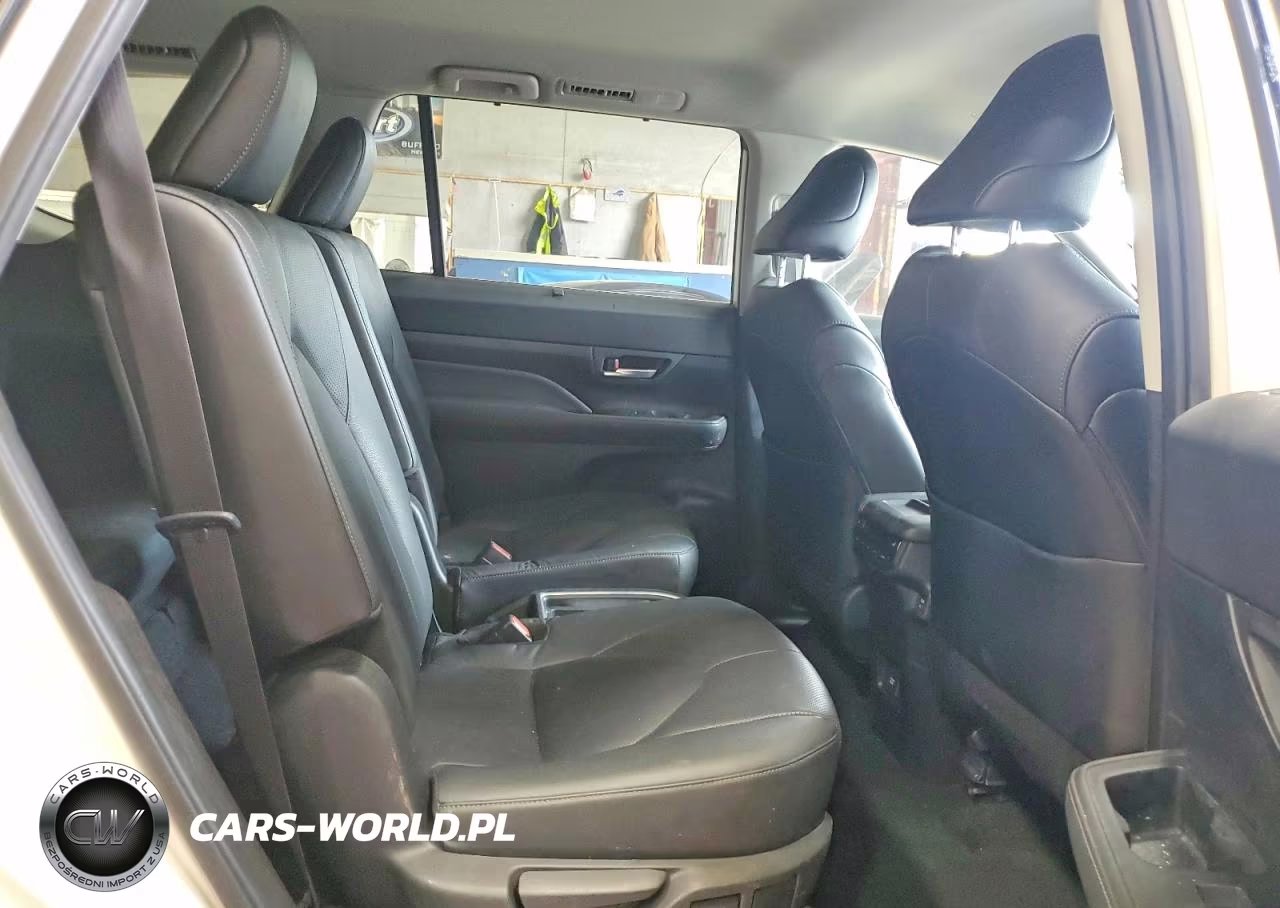2024 Toyota Grand Highlander Hybrid Limited VIN:5TDACAB57RS017317 - 11
