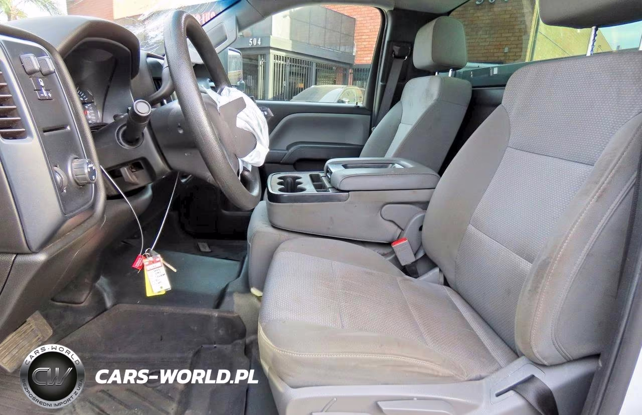 2018 Chevrolet Silverado C2500 Heavy Duty VIN:1GB0CUEGXJZ276725 - 9