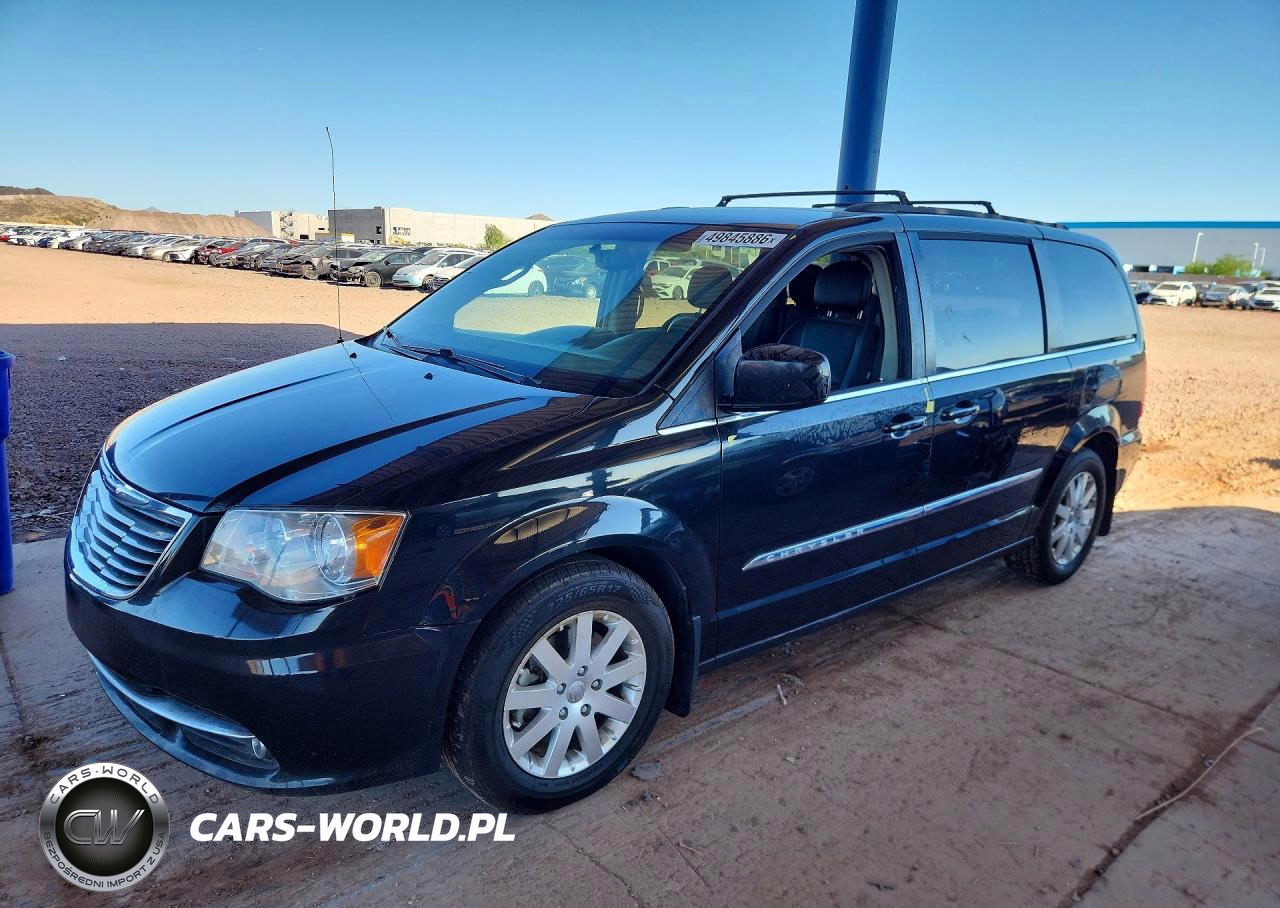 2016 Chrysler Town & Country Touring