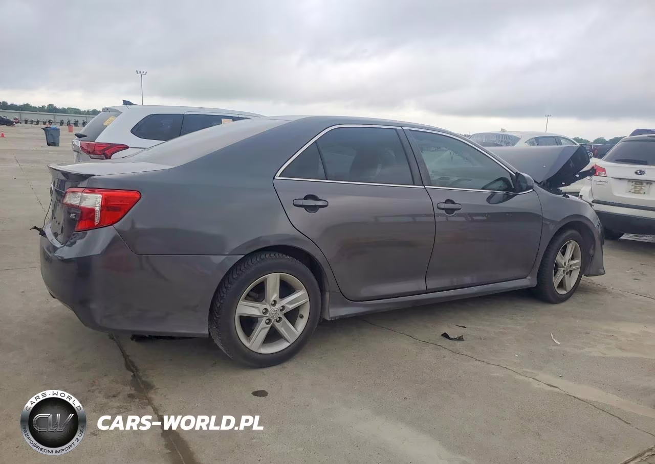 2014 Toyota Camry Se VIN:4T1BF1FK8EU350509 - 3