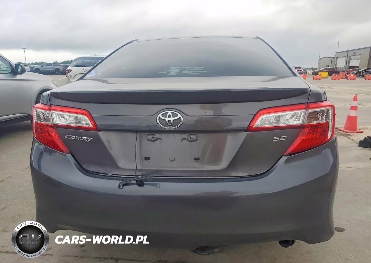 2014 Toyota Camry Se VIN:4T1BF1FK8EU350509 - 6