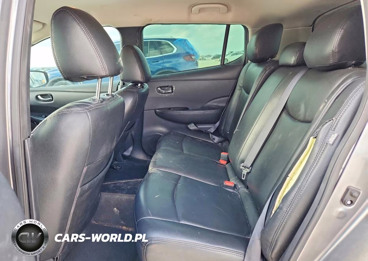 2022 Nissan Leaf Sv VIN:1N4AZ1CV4NC562812 - 10