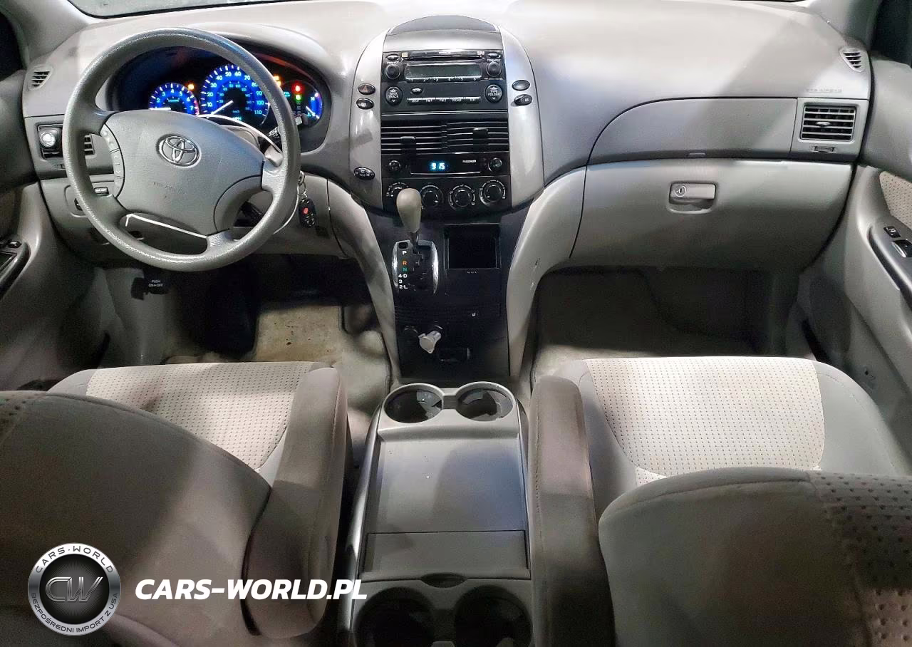 2010 Toyota Sienna Le 7-Passenger VIN:5TDKK4CC8AS316857 - 8