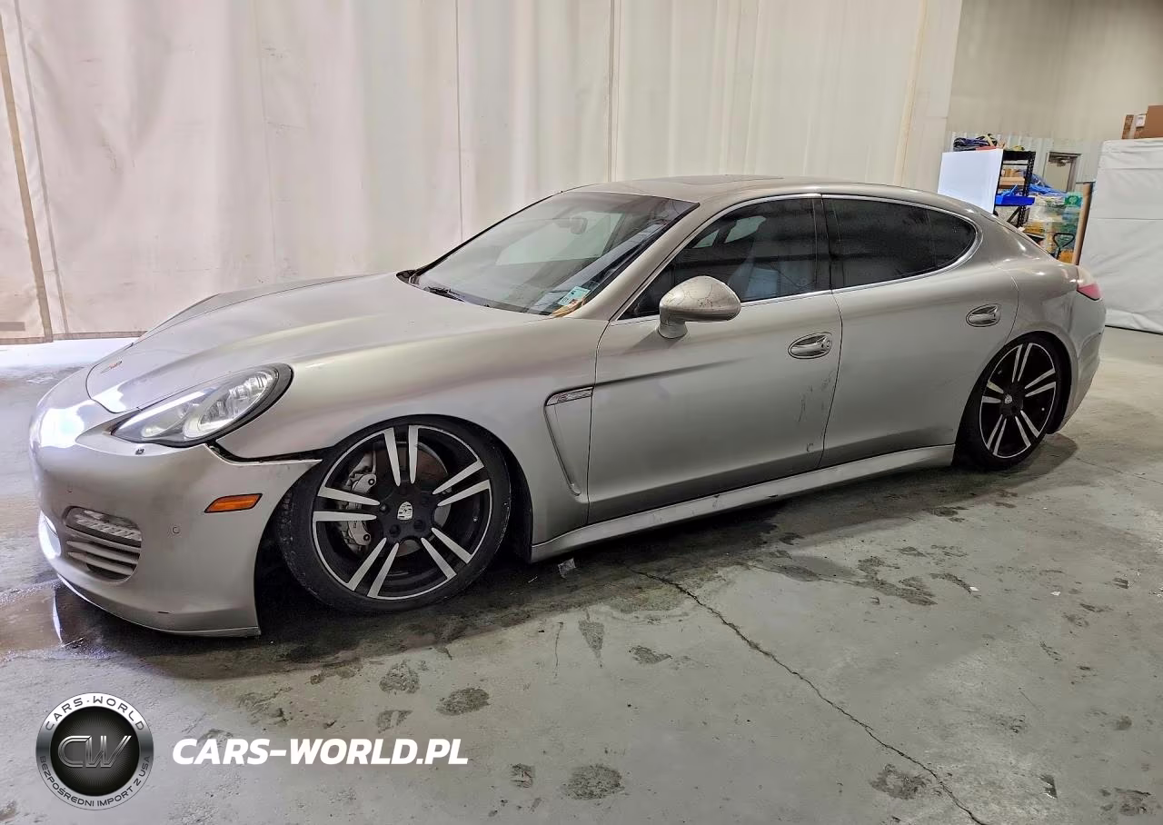2011 Porsche Panamera S