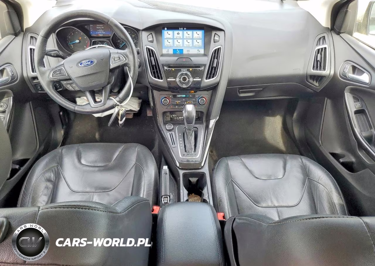 2016 Ford Focus Titanium VIN:1FADP3J22GL378298 - 8