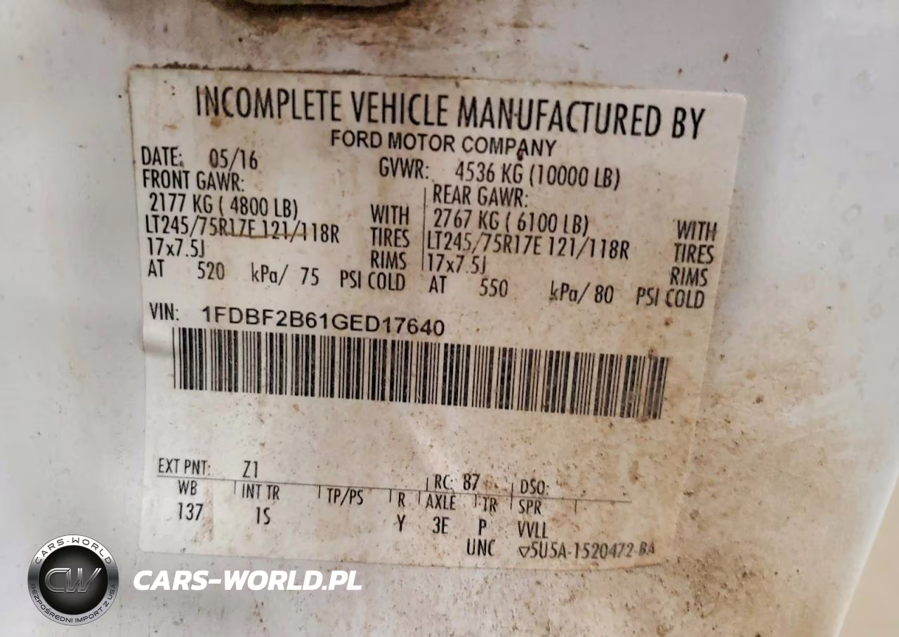 2016 Ford F250 Super Duty Box Truck VIN:1FDBF2B61GED17640 - 13