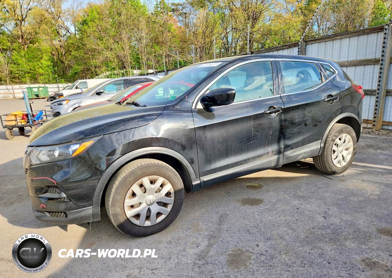 2020 Nissan Rogue Sport S