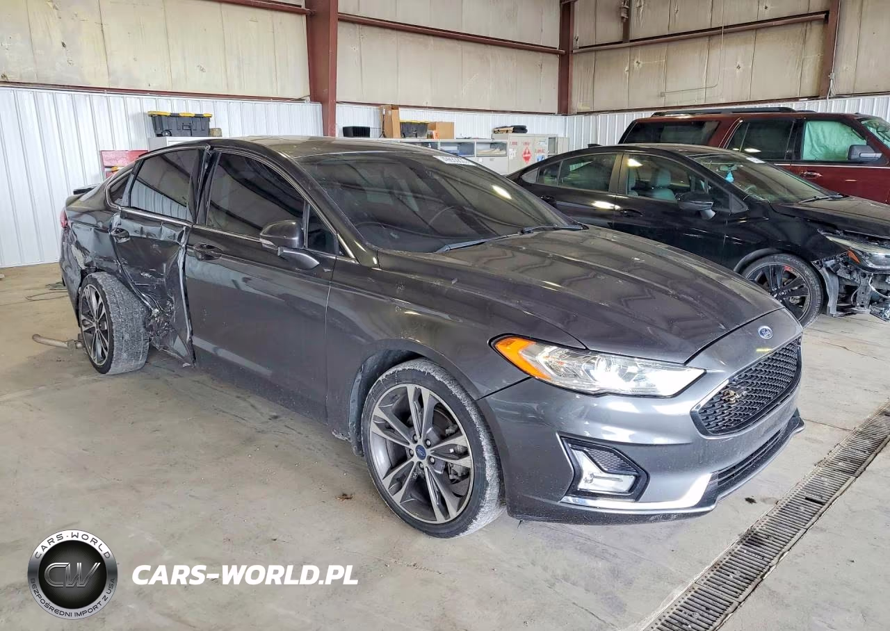 2020 Ford Fusion Titanium VIN:3FA6P0D90LR192545 - 4