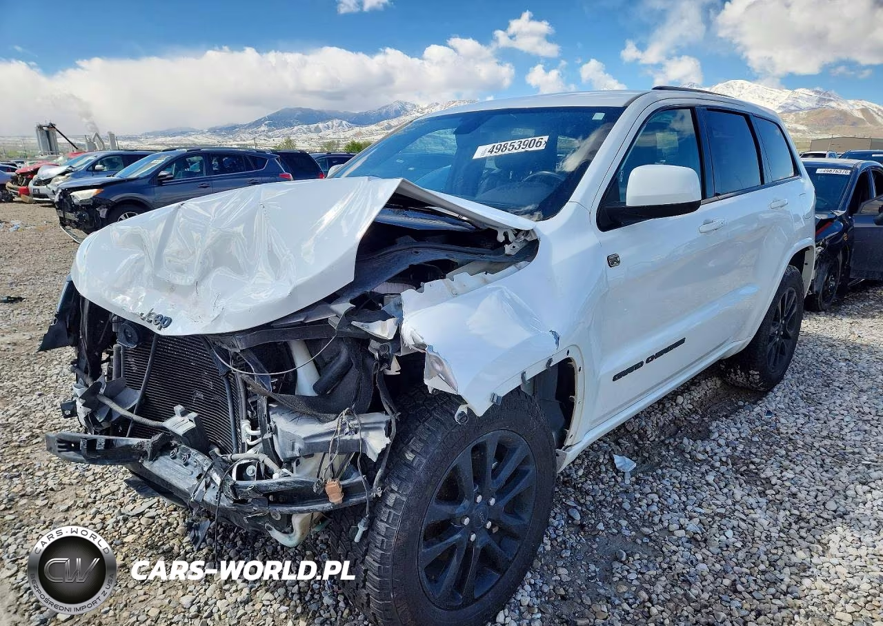 2019 Jeep Grand Cherokee Laredo