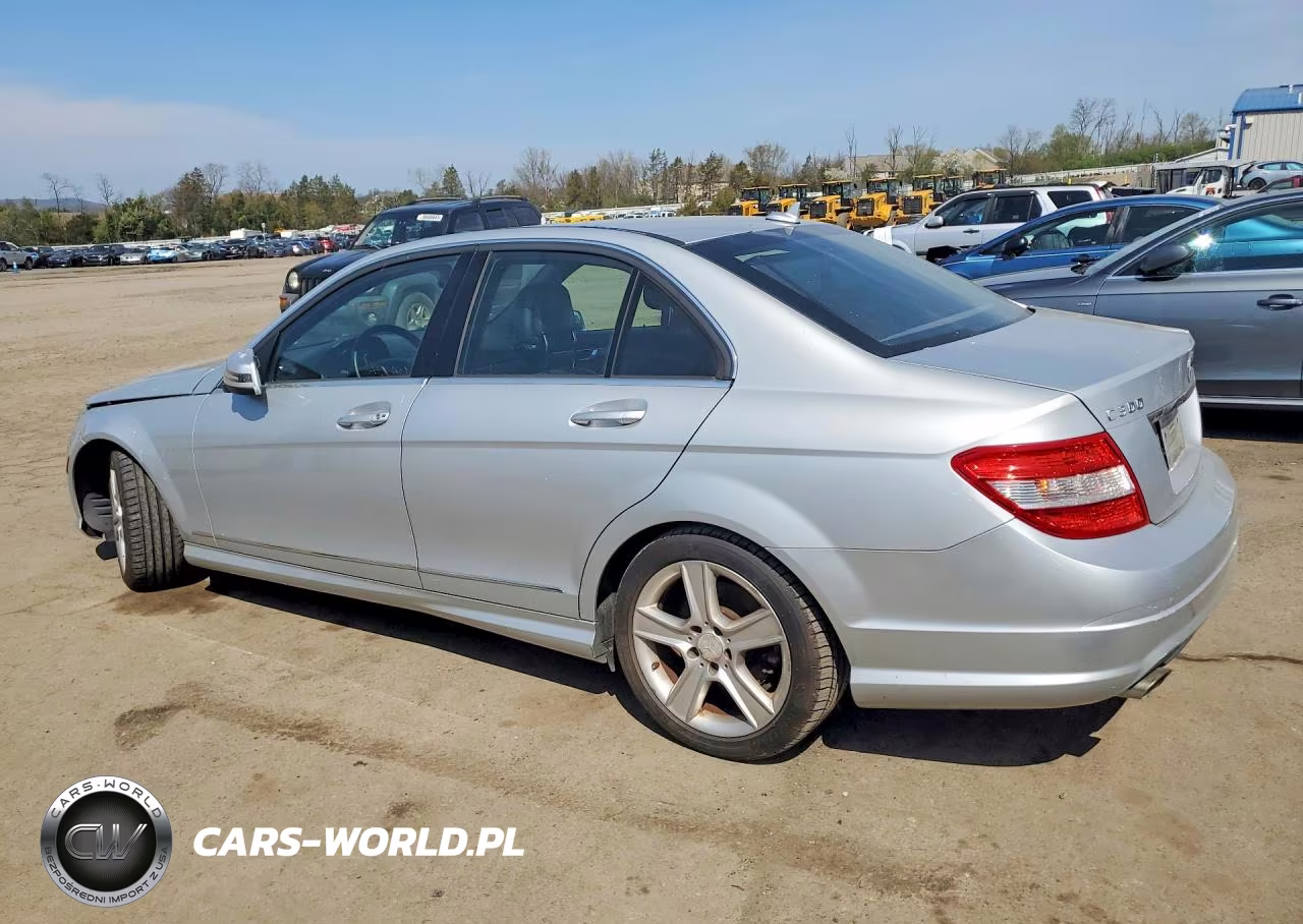 2011 Mercedes-Benz C 300 4Matic VIN:WDDGF8BB1BR148348 - 2
