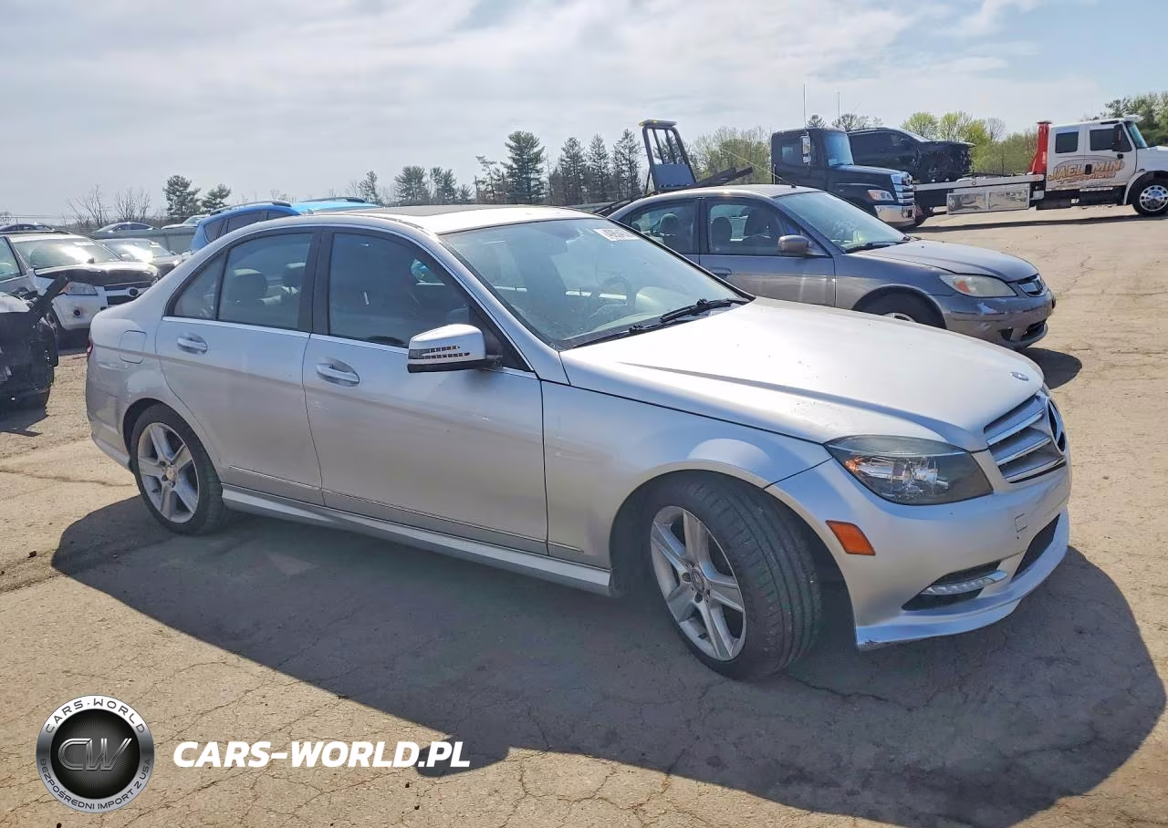 2011 Mercedes-Benz C 300 4Matic VIN:WDDGF8BB1BR148348 - 4