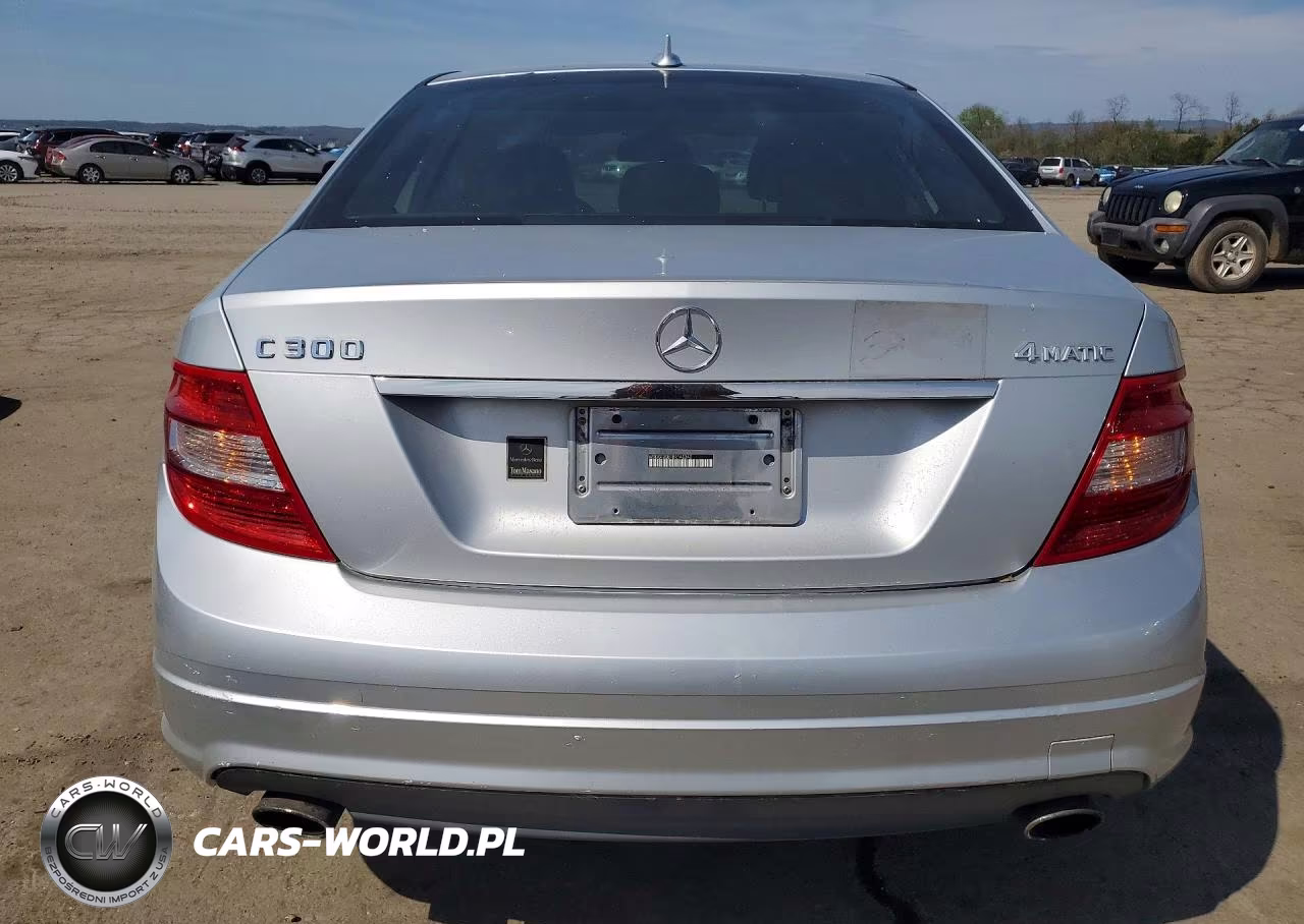 2011 Mercedes-Benz C 300 4Matic VIN:WDDGF8BB1BR148348 - 6