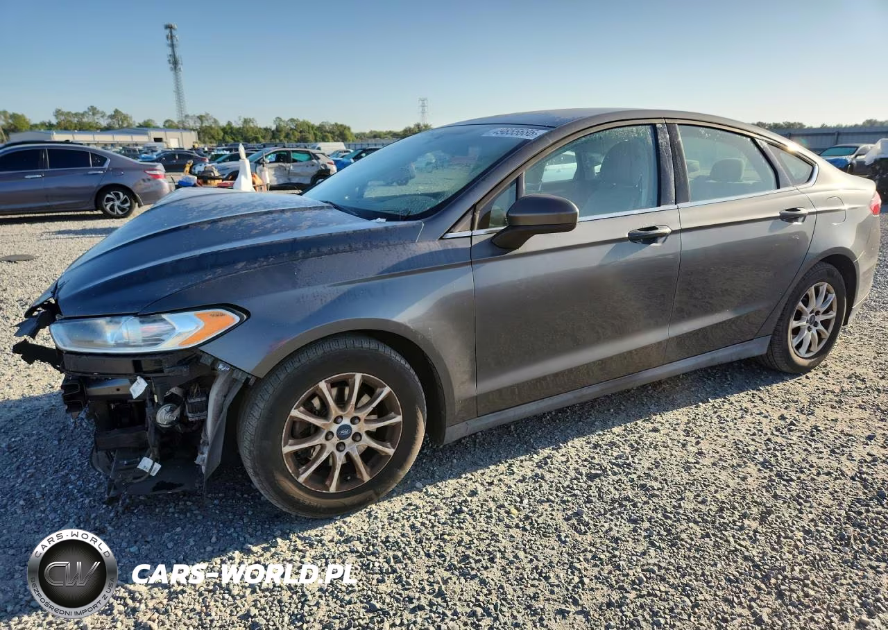 2015 Ford Fusion S – zdjęcie 1 z 12