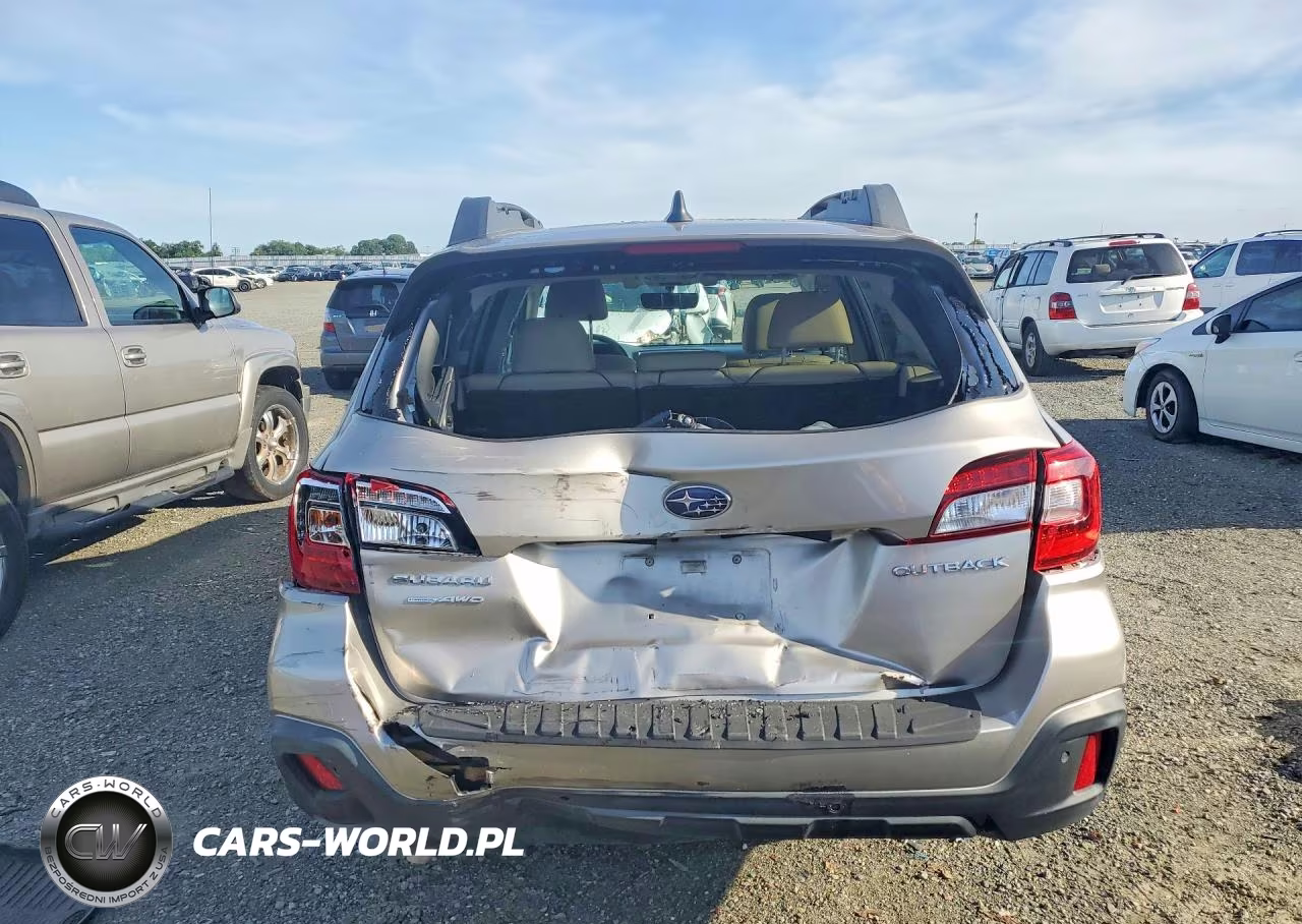 2018 Subaru Outback 2.5I Limited VIN:4S4BSANC6J3348957 - 6
