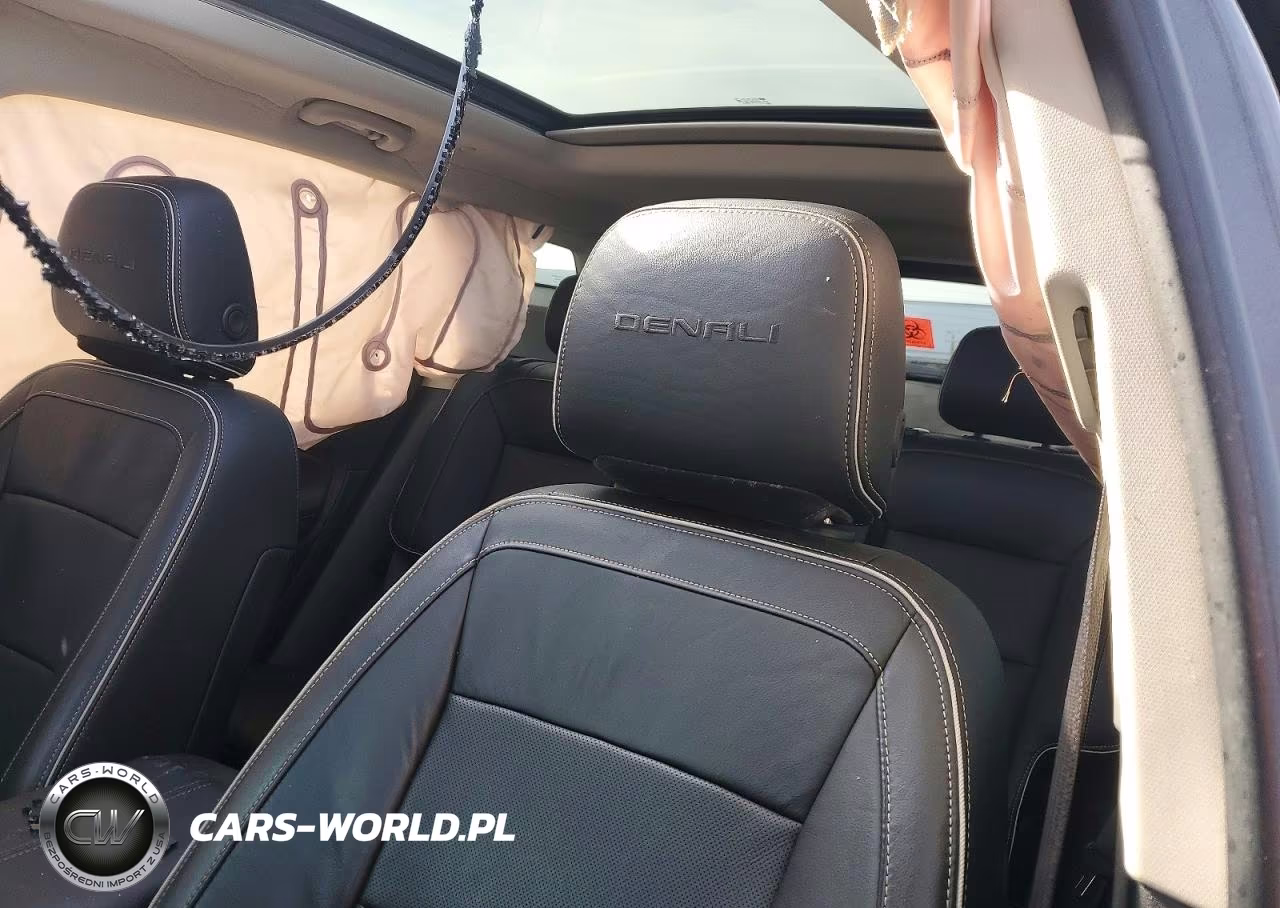 2019 GMC Terrain Denali VIN:3GKALSEX5KL252057 - 10