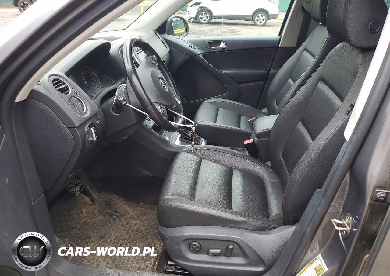 2016 Volkswagen Tiguan S VIN:WVGBV7AX0GW510480 - 7
