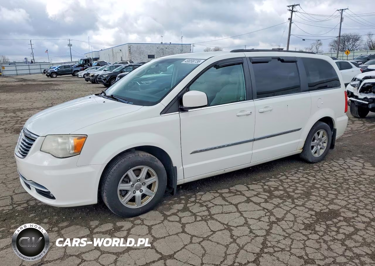 2011 Chrysler Town & Country Touring