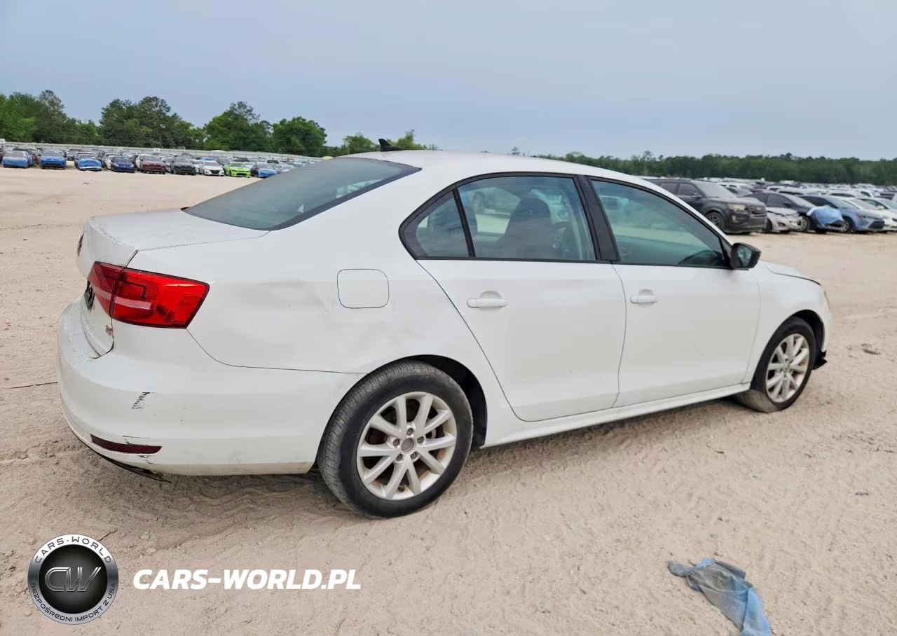 2015 Volkswagen Jetta Se VIN:3VWD17AJ1FM250347 - 3
