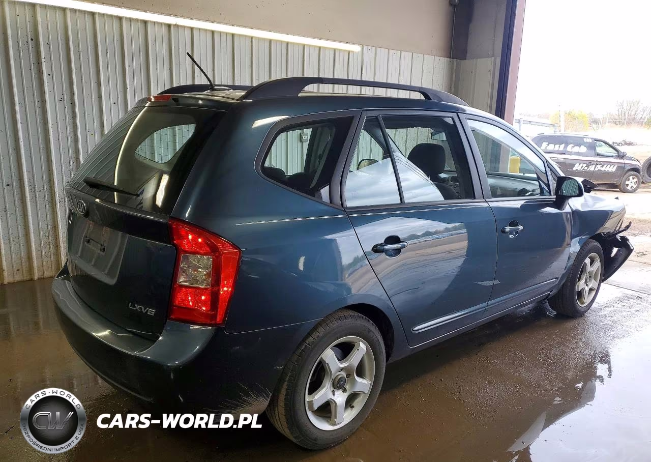2009 Kia Rondo Lx VIN:KNAFG526X97225371 - 3