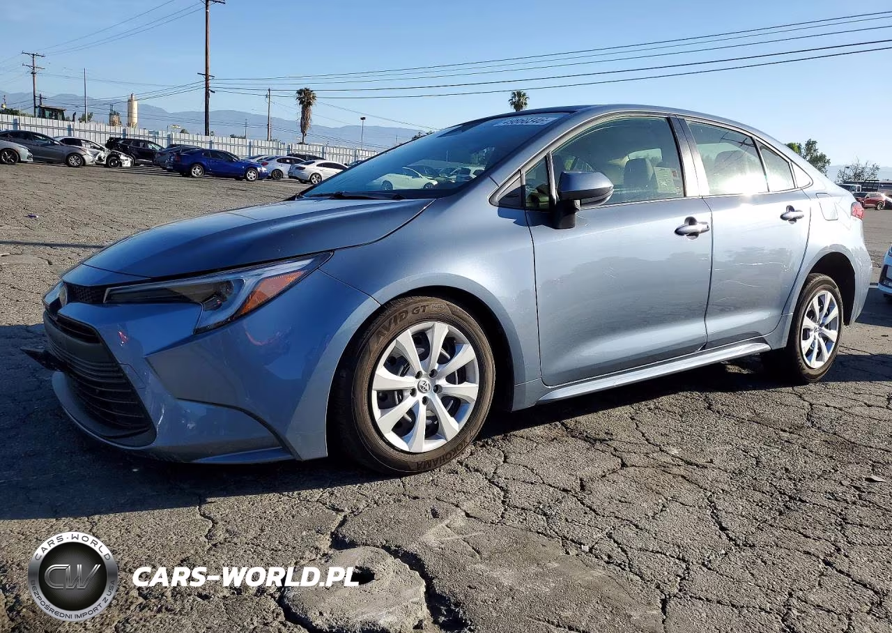 2025 Toyota Corolla Hybrid Le