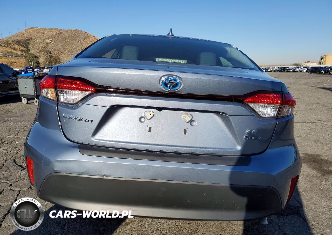 2025 Toyota Corolla Hybrid Le VIN:JTDBCMFE5S3086062 - 6