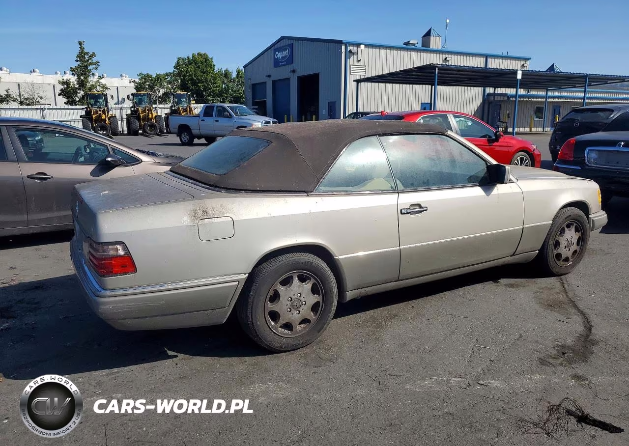 1995 Mercedes-Benz E 320 VIN:WDBEA66E9SC176974 - 3