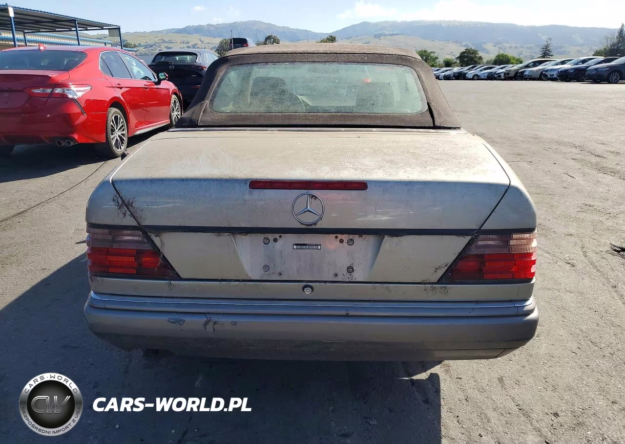 1995 Mercedes-Benz E 320 VIN:WDBEA66E9SC176974 - 6