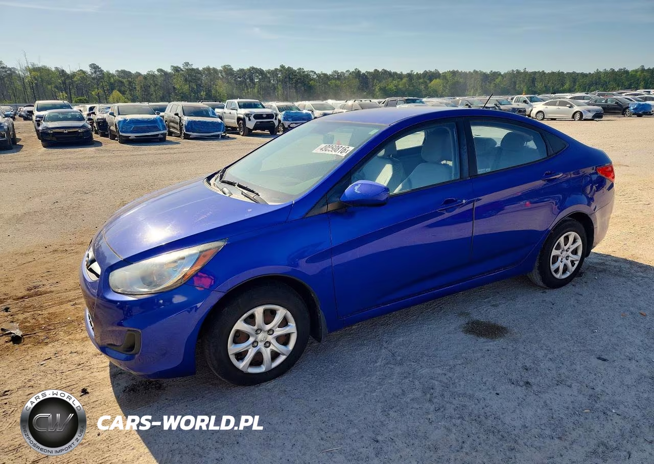 2012 Hyundai Accent Gls – zdjęcie 1 z 12